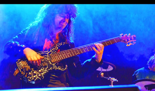 Bassist Ben e King Bilder Galerie - 80s Alive - 80er Jahre Live Fotos 80s Tribute Show Coverband 